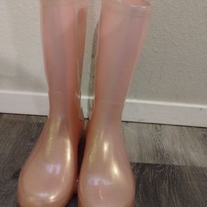 Big girls iridescent pink rainboots
